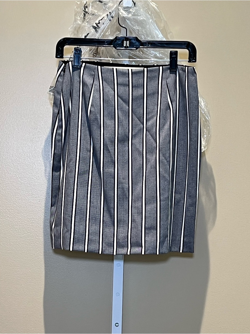 Nicole Miller Runway Black and White Vertical-Stripe Pencil Skirt